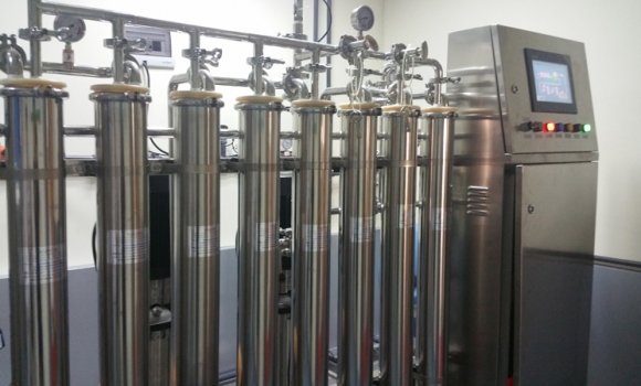 江濱醫(yī)院醫(yī)院血液透析設備0.9T雙級反滲透純化水設備