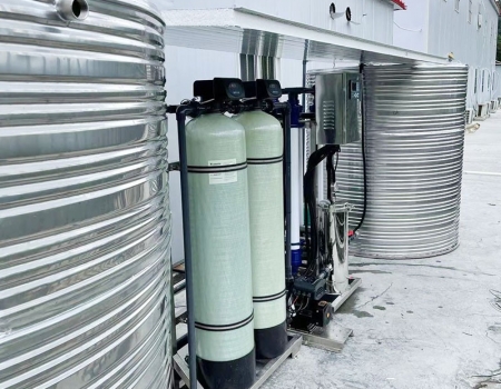 樂業(yè)項目部3噸超濾凈水設(shè)備