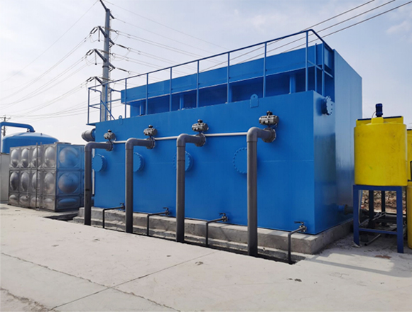 一體化凈水設(shè)備供應(yīng) 重力式、壓力式。